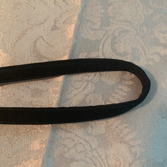 Vintage Harry Levine (HL) Small Fabric Black Clutch with Center Handle - Picture 16 of 16